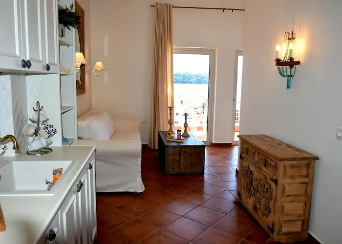 Perigiali Apartment *